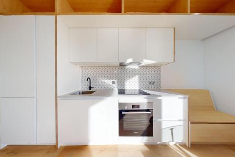 1 bedroom flat to rent, Great West Road, Brentford TW8