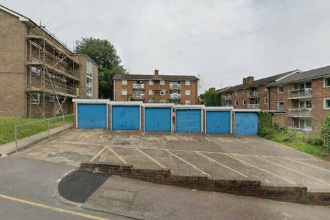 undefined, Carrington Close, Redhill RH1