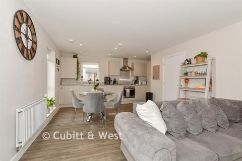 1 bedroom apartment for sale, Carina Apartments, Crawley RH11