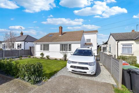 4 bedroom chalet for sale, Essex Avenue, Herne Bay, Kent