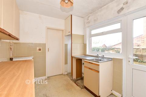 3 bedroom semi-detached house for sale, Worsley Road, Newport, Isle of Wight
