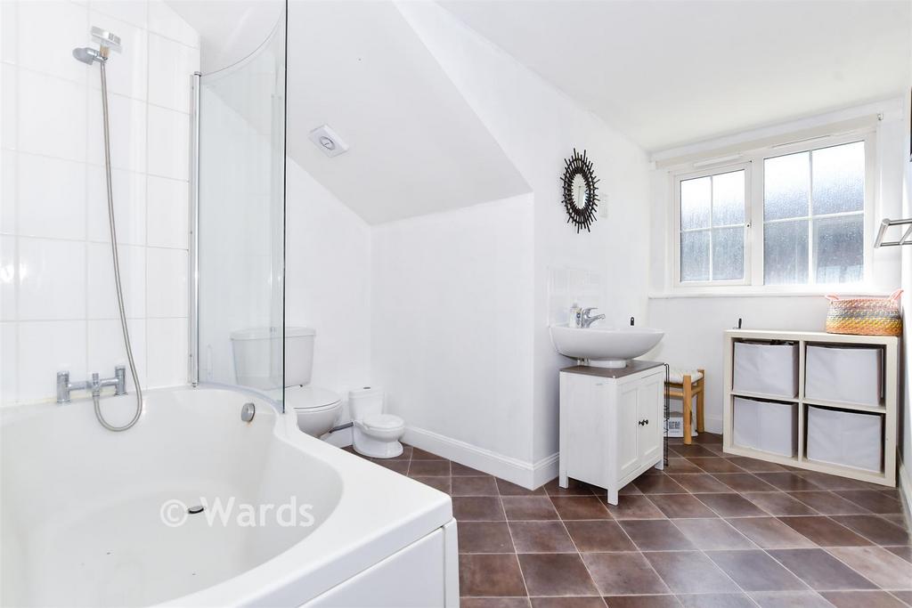 House in Maidstone - View 5