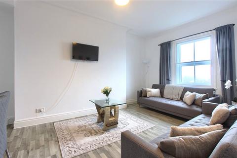 2 bedroom apartment for sale, Upgang Lane, Whitby, YO21