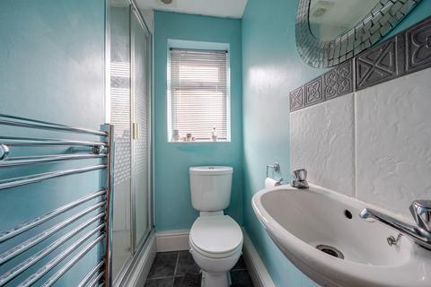 undefined, Douglas Crescent, Dunstable LU5