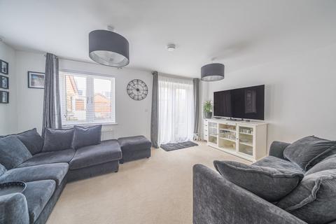 undefined, Airedale Gardens, Dunstable LU5