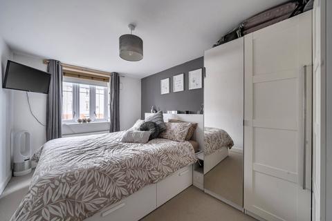 2 bedroom apartment for sale, William Heelas Way, Wokingham, Berkshire