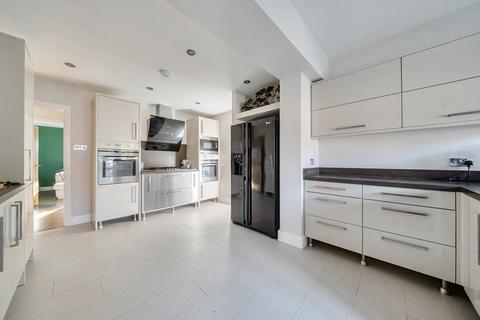 undefined, Armour Hill, Tilehurst, Reading