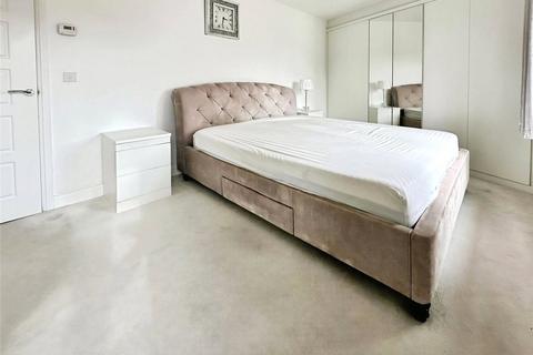 2 bedroom apartment for sale, Draper Crescent, Wokingham, Berkshire