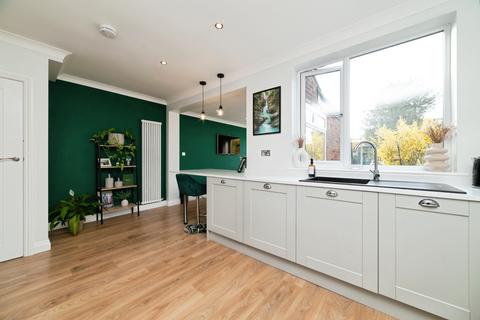 undefined, Kingston Road, Hull, HU10