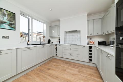 undefined, Kingston Road, Hull, HU10