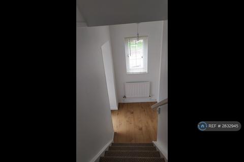 3 bedroom end of terrace house to rent, Ffordd Dewi, Llangyfelach, Swansea, SA6