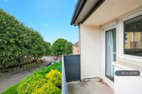 2 bedroom flat to rent, Rannoch Grove, Edinburgh, EH4