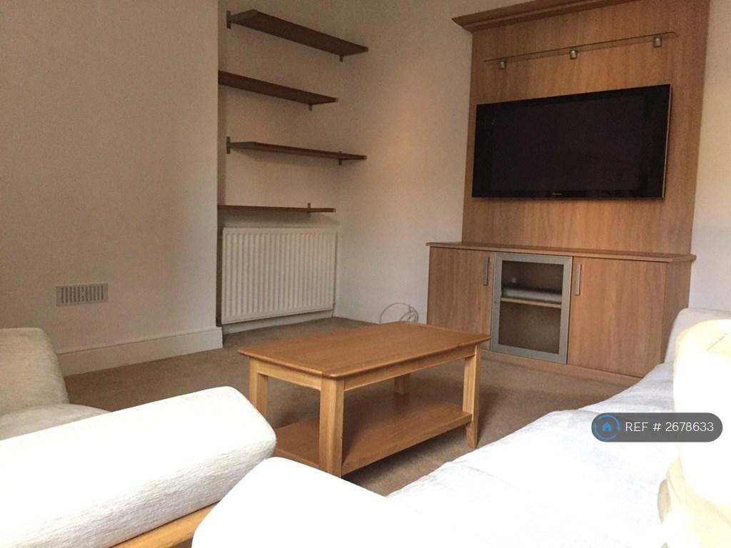 Lounge 3