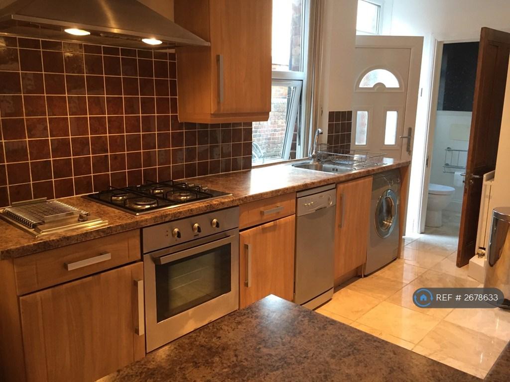 Kitchen 2