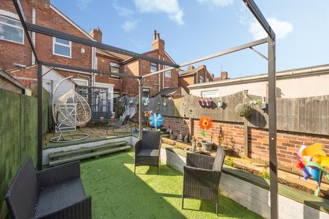 2 bedroom terraced house for sale, Gardens Lane, Conisbrough, Doncaster