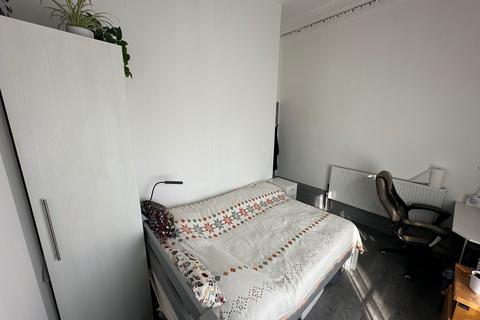 undefined, Room 1 double en-suite bedroom
