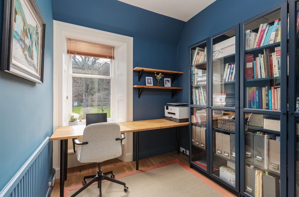 Bedroom/Study