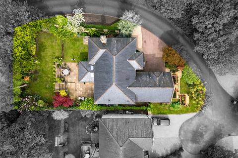 5 bedroom detached house for sale, Hollybrook, Beckside Gardens, Weetwood, Leeds