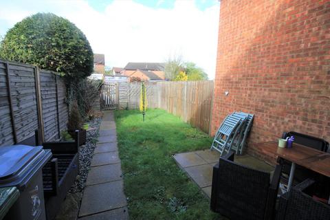 2 bedroom terraced house to rent, Brayfield Way, Norwich NR6