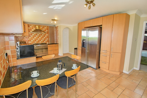 undefined, Ty Arfryn, Pen Y Waun, Pentyrch, Cardiff