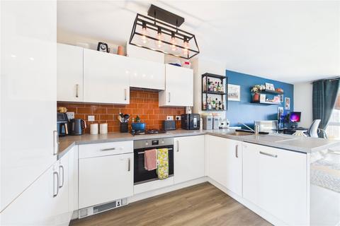 2 bedroom terraced house for sale, Princess Marina Drive, Arborfield Green, Reading, Berkshire, RG2