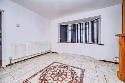 3 bedroom terraced house for sale, Kent Road, Luton, Bedfordshire, LU1