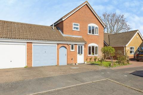 undefined, Dussindale, Wymondham, Norfolk, NR18