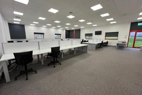 Warehouse to rent, Wyncolls Rd Colchester CO4 9HZ