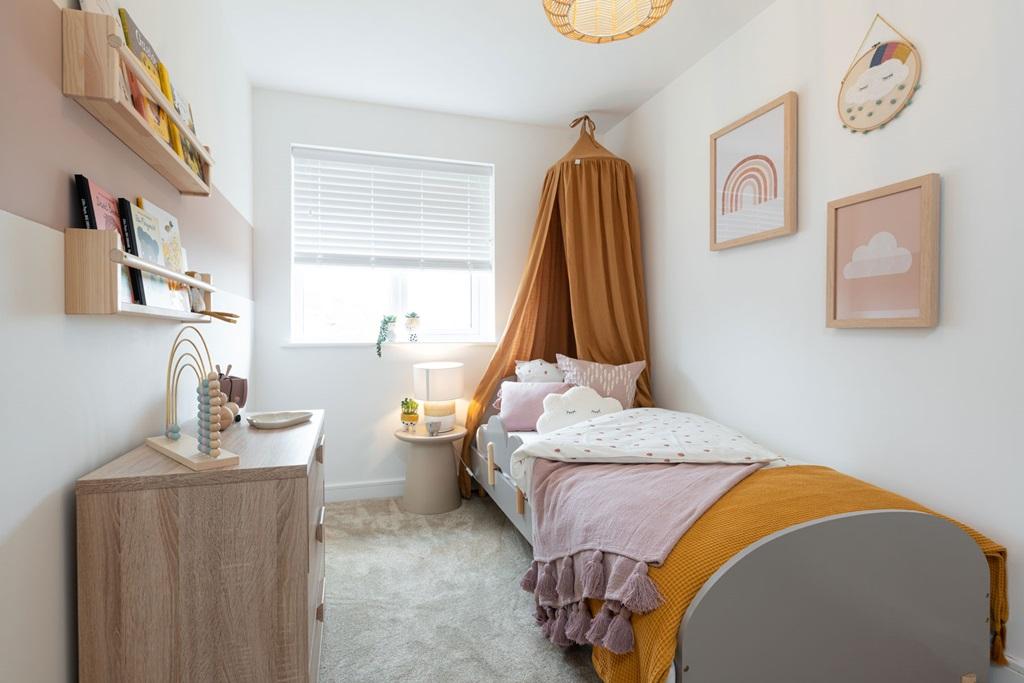 Ideal bedroom for young children or as a home...