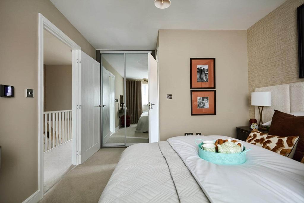 Bedroom 1 of the Rightford