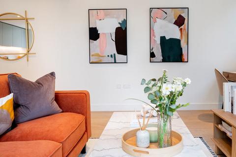 1 bedroom apartment for sale, Plot 14.04, at South Quay Plaza, London, E14 9WS