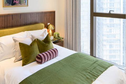 2 bedroom apartment for sale, Plot 38.05, at South Quay Plaza, London, E14 9WS