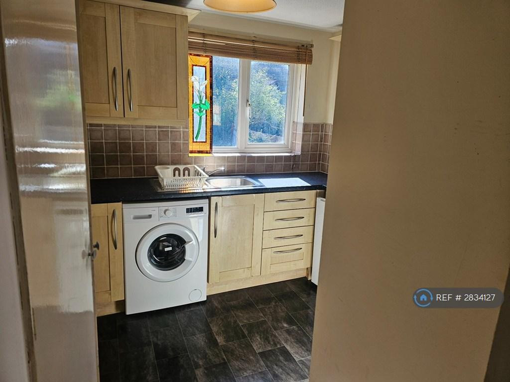 Kitchen 2 Of 3