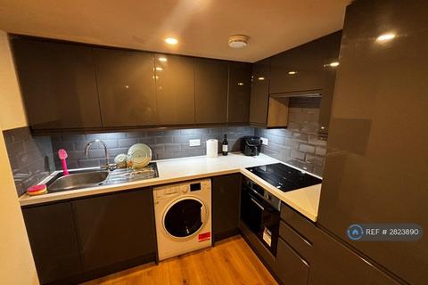 1 bedroom flat to rent, Kasaka House, London, NW3