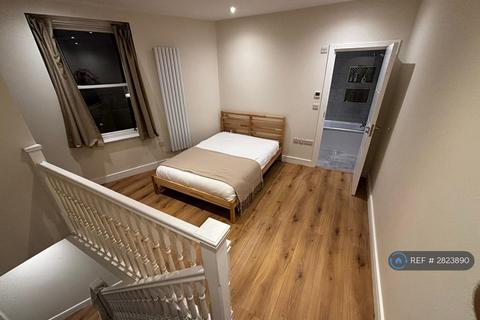 1 bedroom flat to rent, Kasaka House, London, NW3