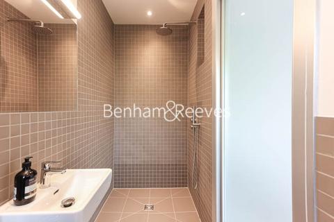 3 bedroom apartment to rent, Sloane Mews, Crouch End N8