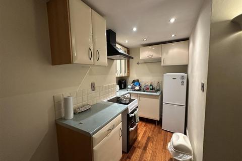 2 bedroom apartment to rent, Heavitree Park, Exeter EX1