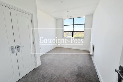 2 bedroom apartment to rent, Fullbrook Drive, Basingstoke, RG21