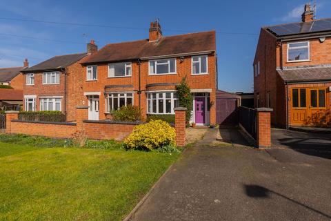 undefined, Belvoir Drive, Leicester, LE2