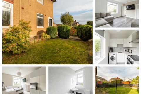 2 bedroom flat to rent, Broomfield Crescent, Carrick Knowe, Edinburgh, EH12