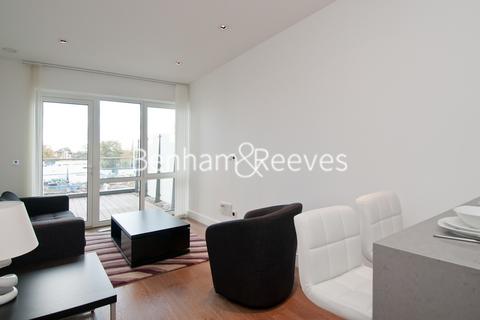 undefined, Longfield Avenue,  Ealing W5