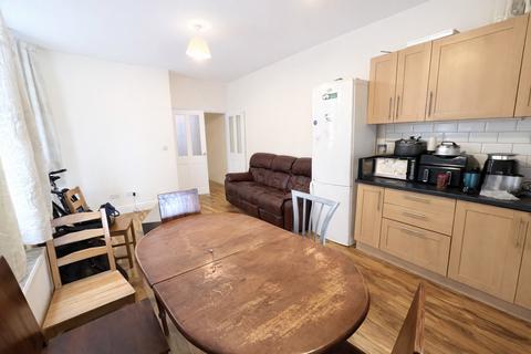 undefined, London E15