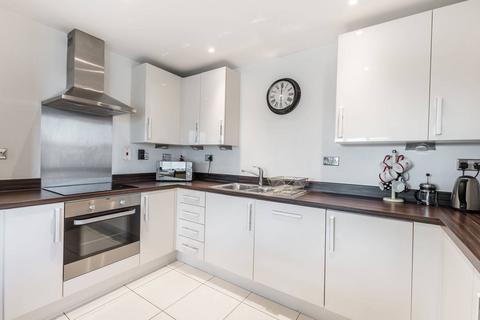 2 bedroom flat to rent, Carlton Vale, Maida Vale, London, NW6