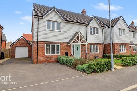 4 bedroom detached house for sale, Ashfield Park, Elmswell, Bury St Edmunds