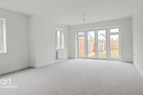 4 bedroom detached house for sale, Ashfield Park, Elmswell, Bury St Edmunds