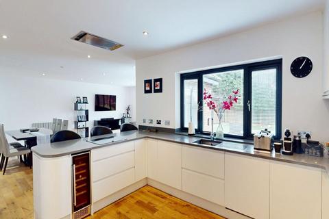 undefined, Manchester Road, Westhoughton, BL5
