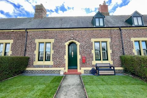 3 bedroom terraced house for sale, Mariners Cottages, South Shields