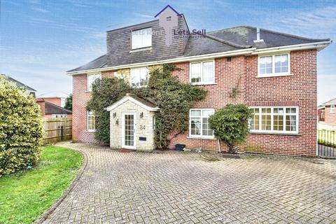 5 bedroom semi-detached house to rent, Netley Abbey, SO31