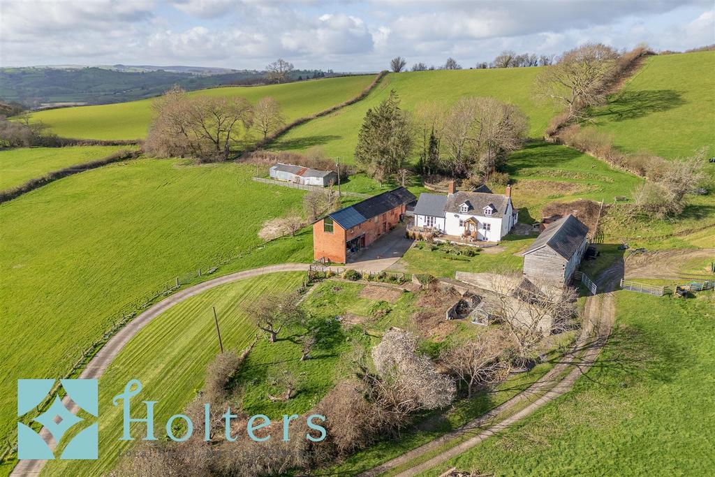 HOLT - Cloddiau, Aberbechan-2-2.jpg