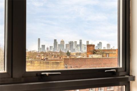 2 bedroom apartment for sale, Endwell Road, Brockley, SE4